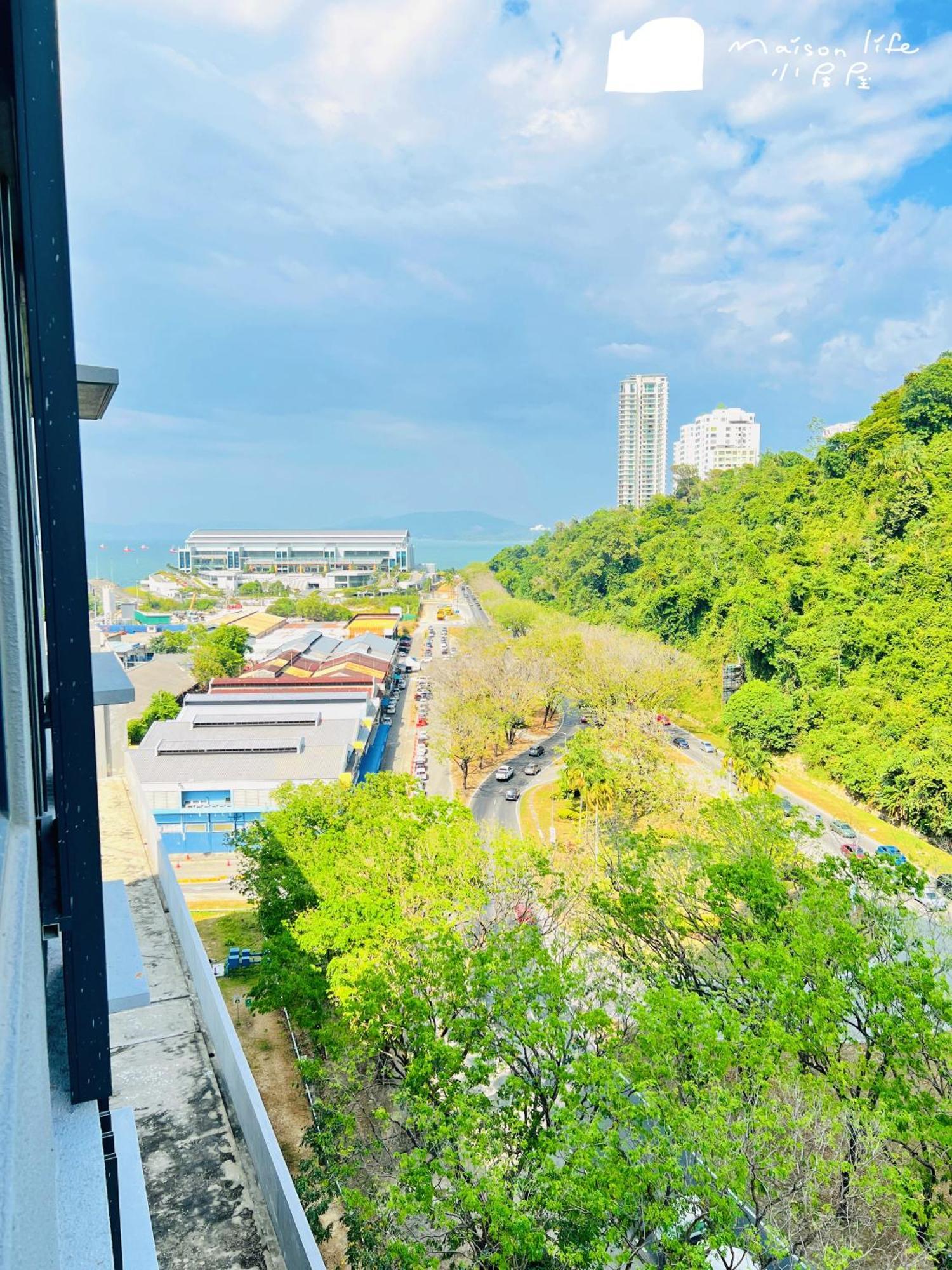 Maison Life 小居屋 Jesselton Quay Citypads Кота-Кінабалу Екстер'єр фото