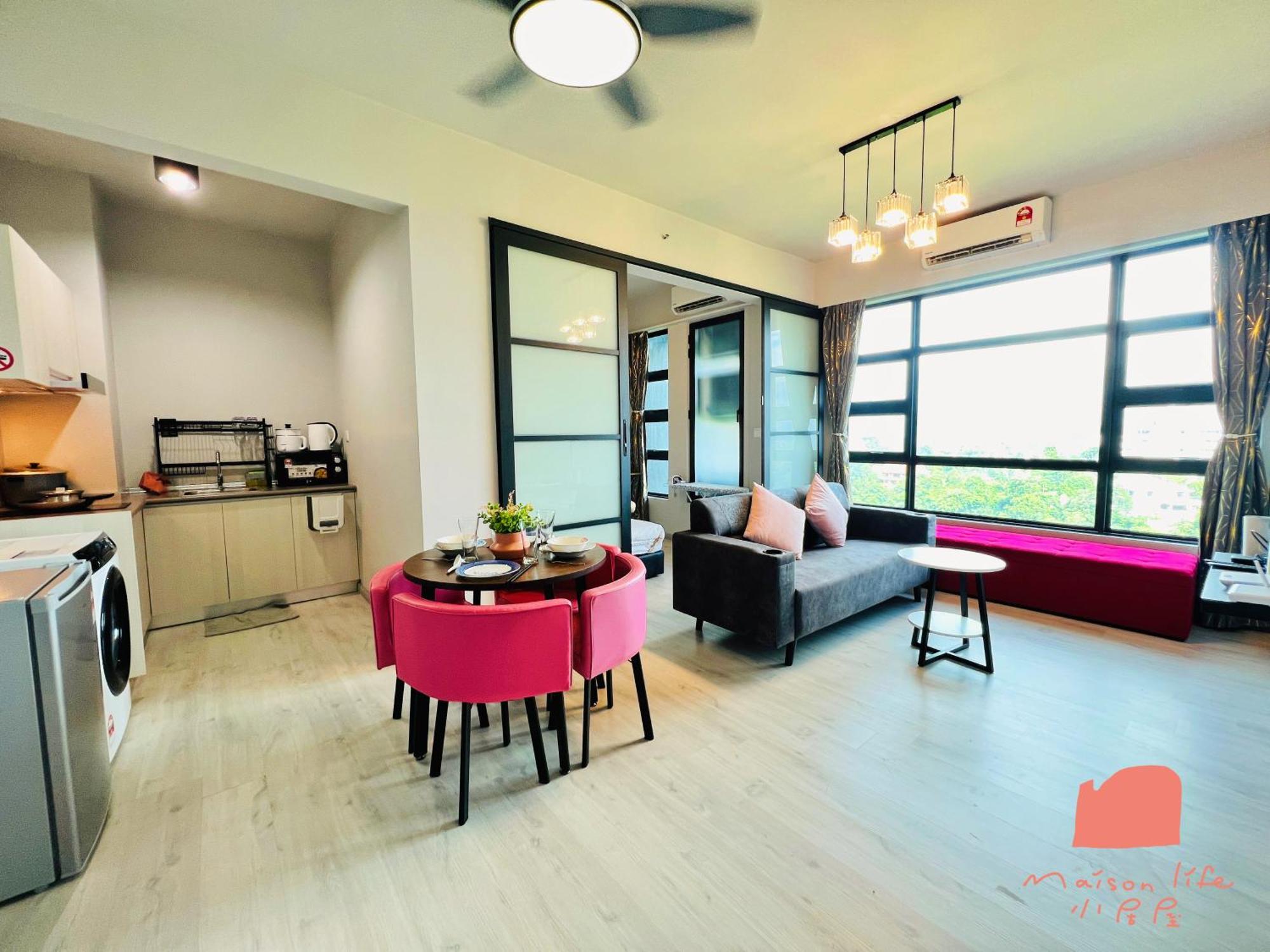 Maison Life 小居屋 Jesselton Quay Citypads Кота-Кінабалу Екстер'єр фото