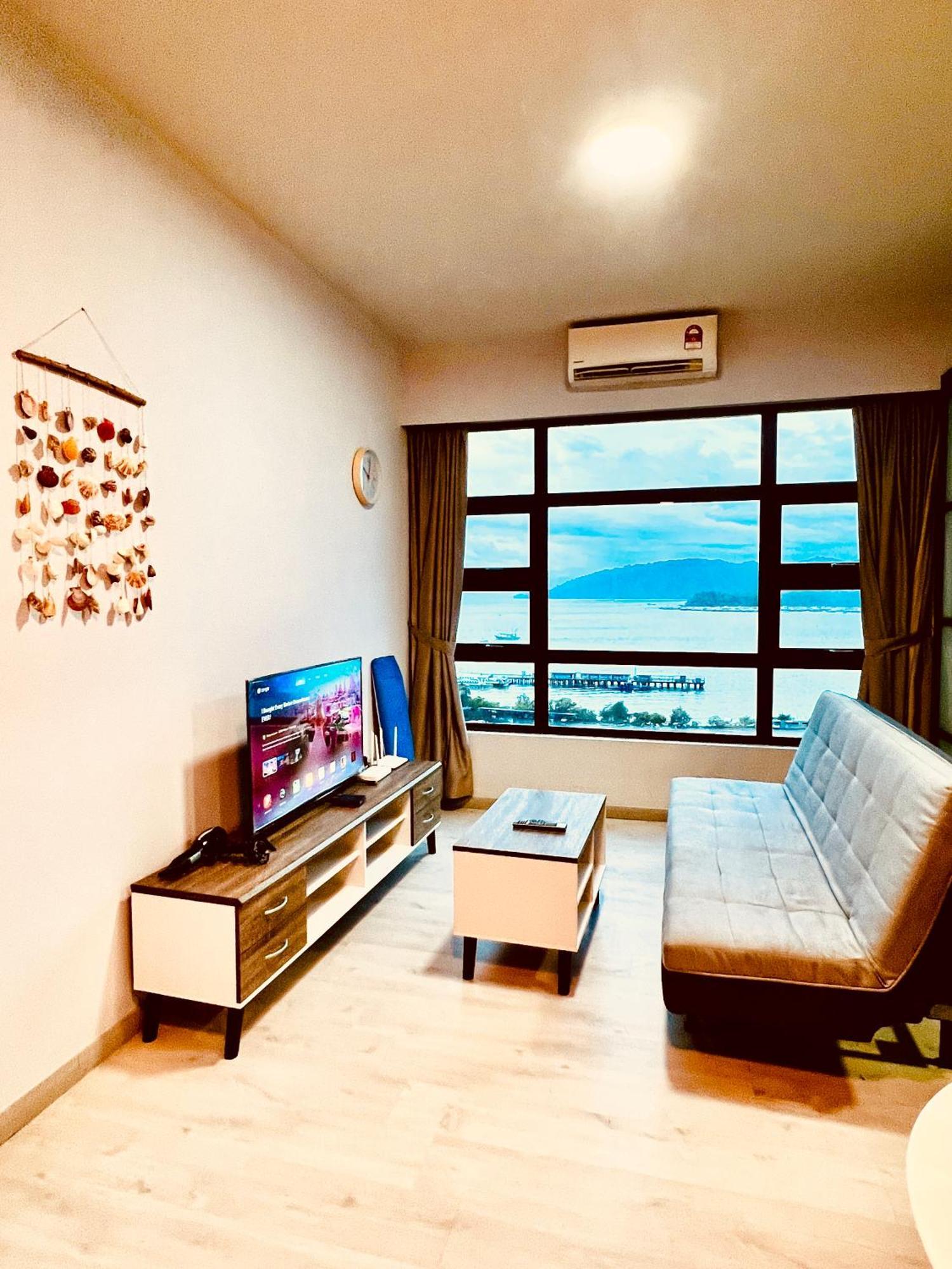 Maison Life 小居屋 Jesselton Quay Citypads Кота-Кінабалу Екстер'єр фото