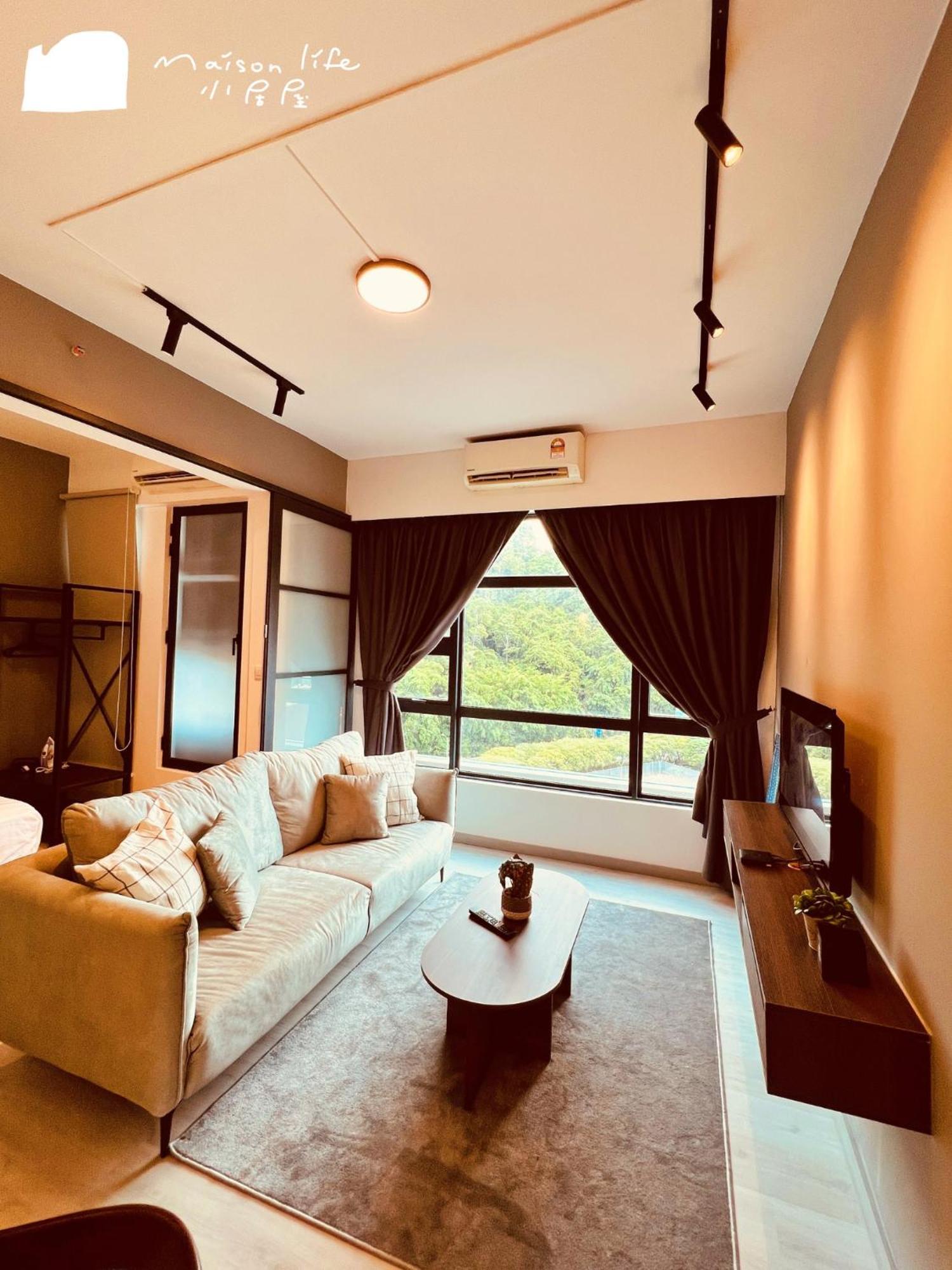 Maison Life 小居屋 Jesselton Quay Citypads Кота-Кінабалу Екстер'єр фото