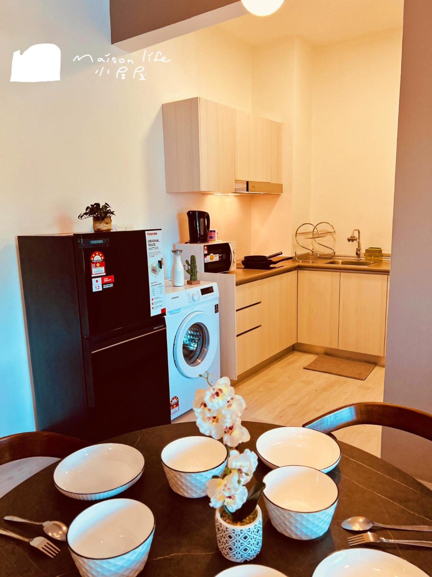 Maison Life 小居屋 Jesselton Quay Citypads Кота-Кінабалу Екстер'єр фото